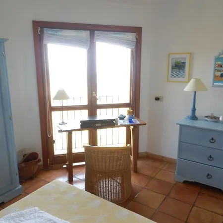 Vila Il Nido Con Piscina Cannigione