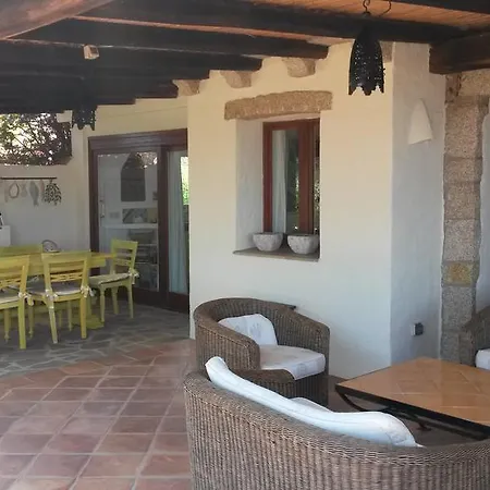 Vila Il Nido Con Piscina Cannigione